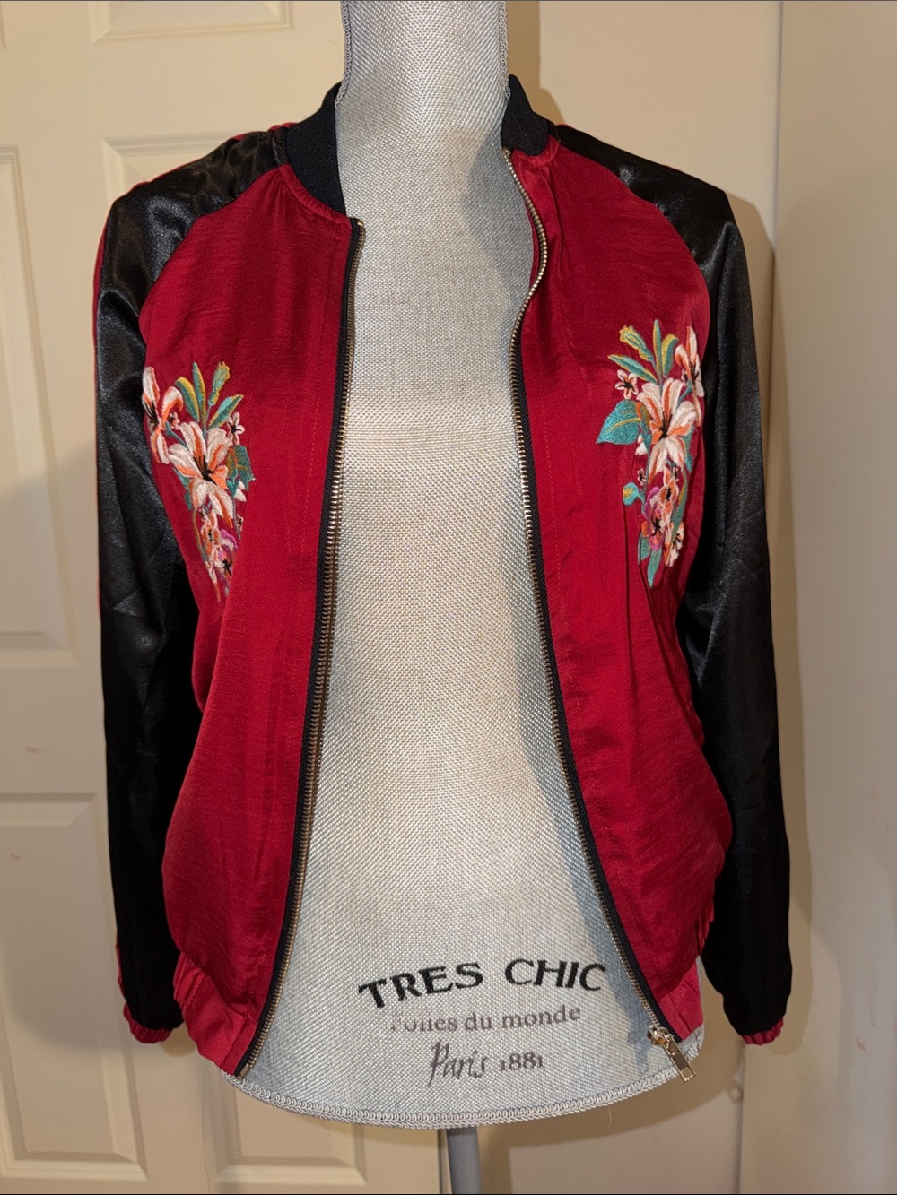 Forever 21 Embroidered Satin Bomber Jacket - Red & Black